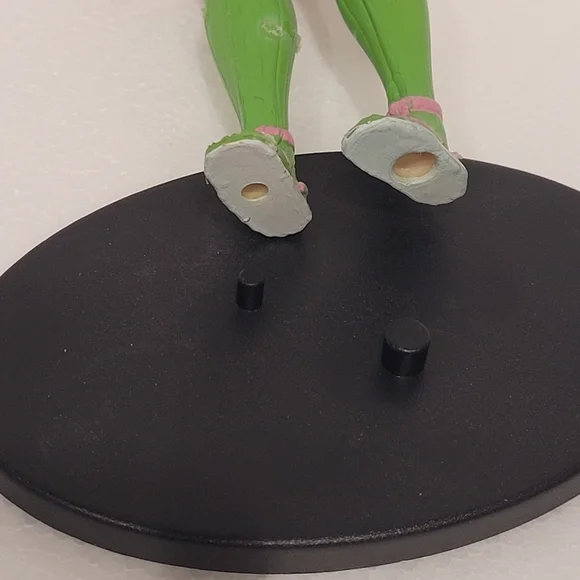 🌟Demon Slayer's Mitsuri Kanroji Figure - Picture 5 of 5